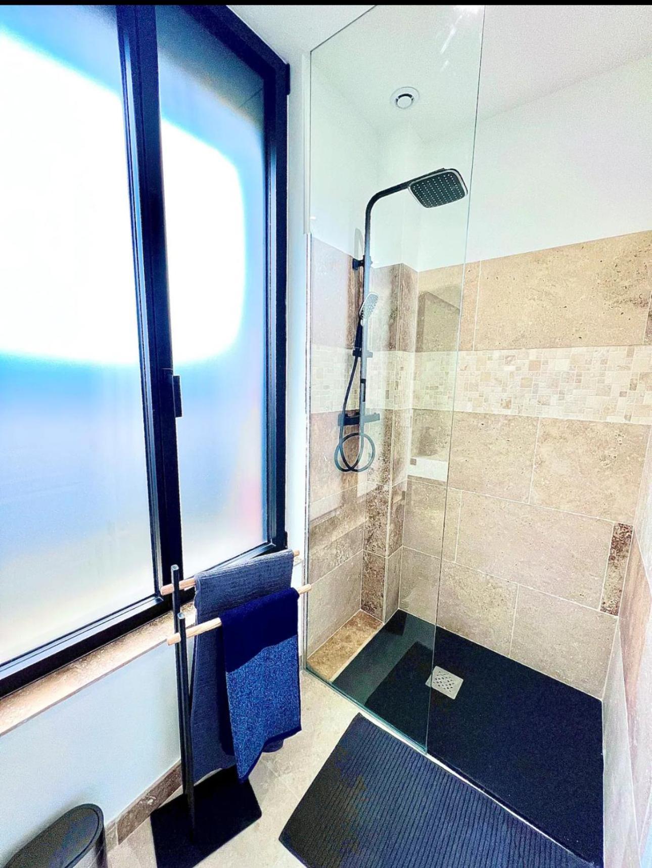 La Maison Du Faubourg Jacuzzi Vitry-le-François Eksteriør billede